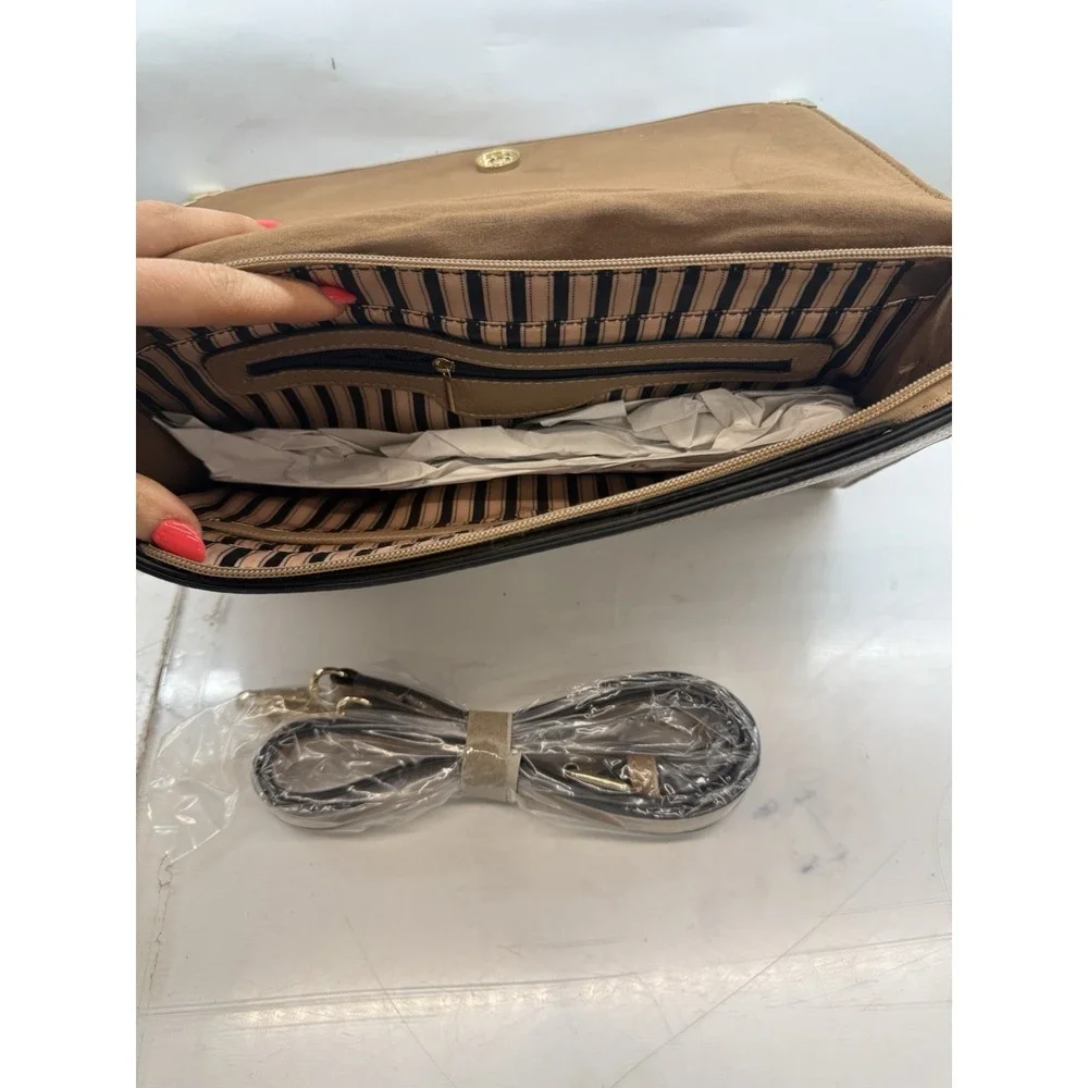 Snake Skin Print Clutch Purse(COME WITH‎ STRAP)